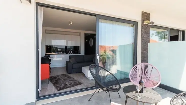 Standard Apart Daire, Teras, Deniz Manzaralı