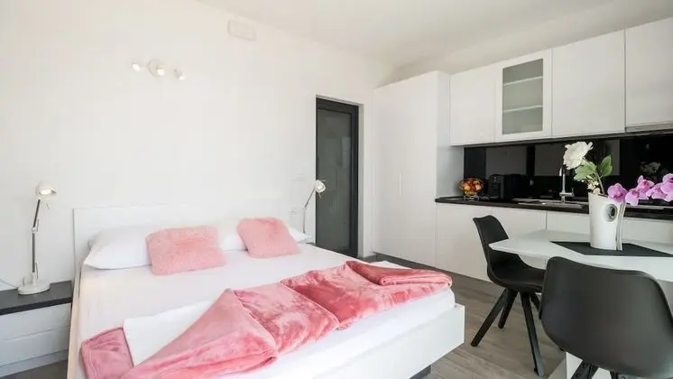 Stüdyo, Teras, Deniz Manzaralı