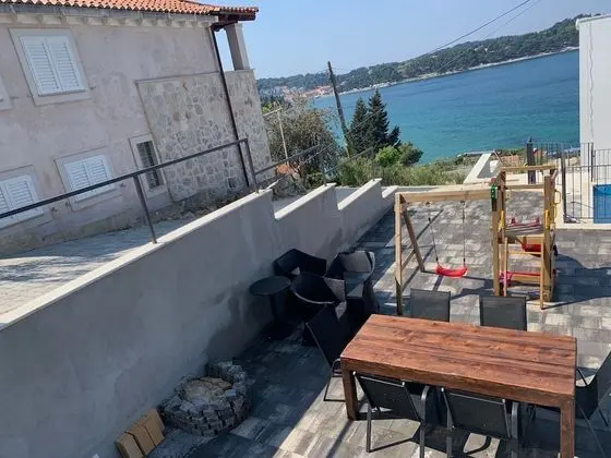 Stüdyo, Teras, Deniz Manzaralı