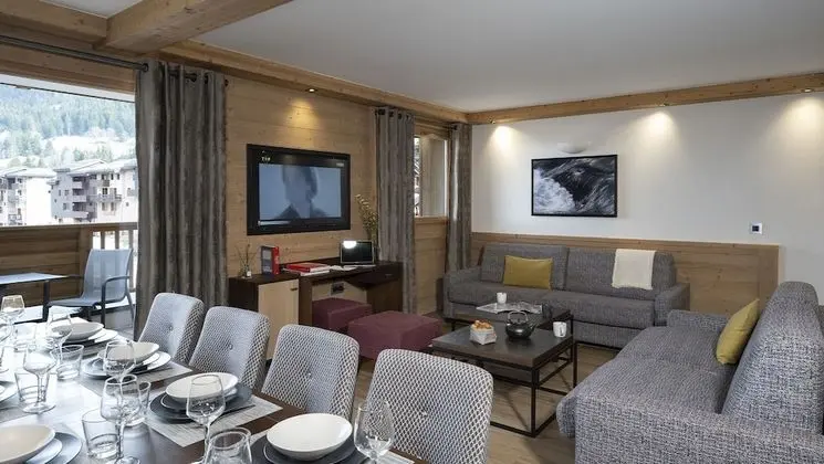 Apart Daire, 4 Yatak Odası