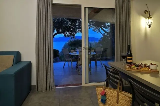 Luxury Villa, 2 Yatak Odası, Havuz Kullanımı, Deniz Manzaralı