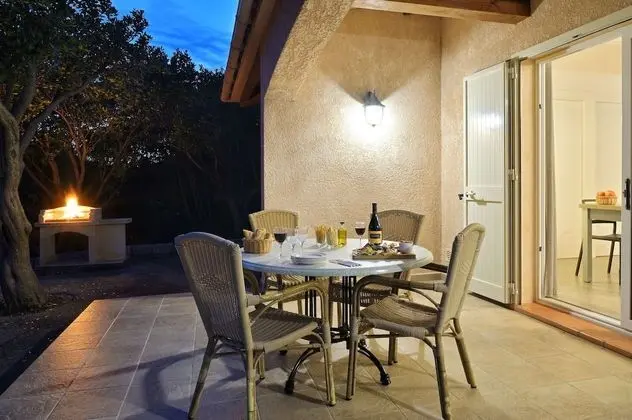 Luxury Villa, 2 Yatak Odası, Havuz Kullanımı, Deniz Manzaralı