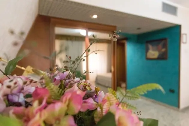 Üç Kişilik Oda, 3 Tek Kişilik Yatak