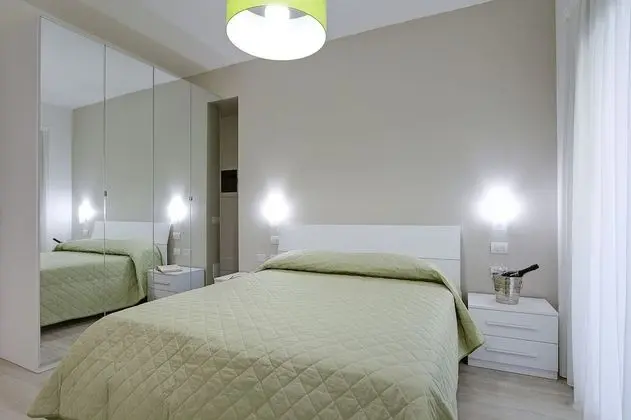 Classic Stüdyo (Praga  Amsterdam)