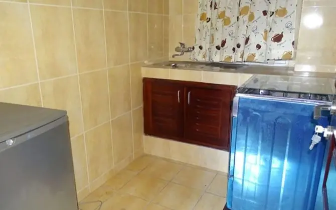 Süit, 1 Büyük (Queen) Boy Yatak, Sigara İçilmez