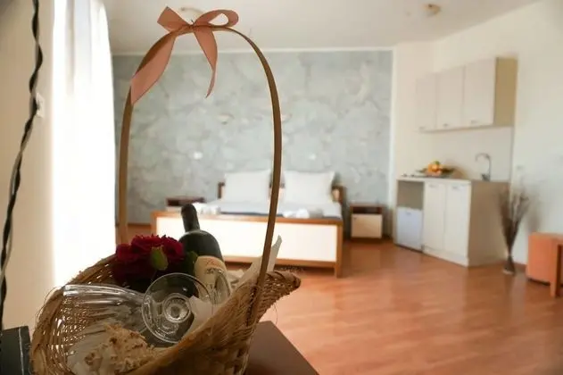 Basic Stüdyo, Birden Çok Yatak, Dağ Manzaralı