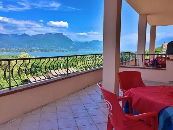 Family Apart Daire, 1 Yatak Odası, Teras, Göl Manzaralı