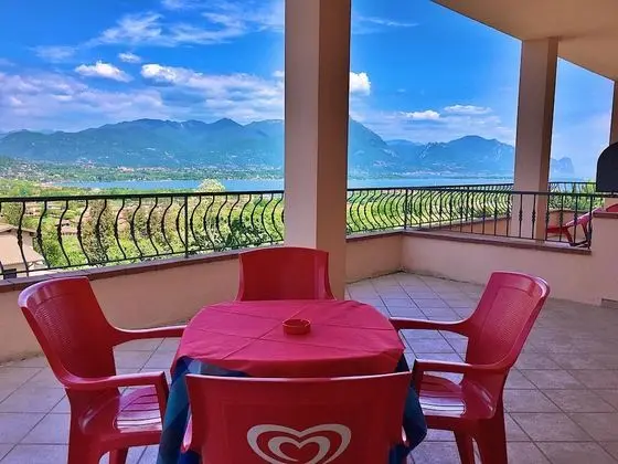 Family Apart Daire, 1 Yatak Odası, Teras, Göl Manzaralı