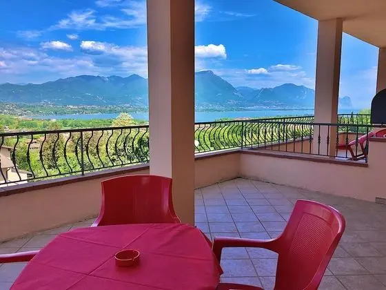 Family Apart Daire, 1 Yatak Odası, Teras, Göl Manzaralı