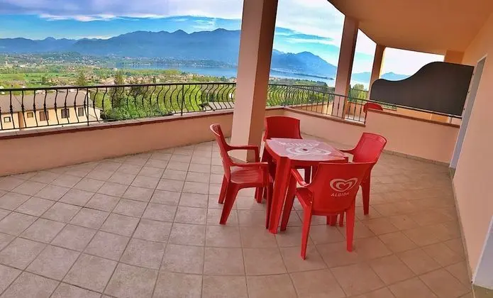 Family Apart Daire, 1 Yatak Odası, Teras, Göl Manzaralı