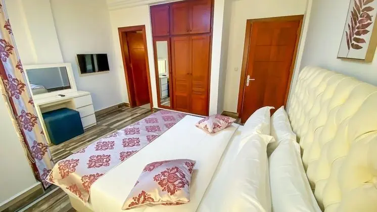 Business Çatı Katı Süiti (Penthouse)