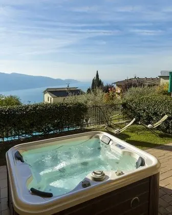 Deluxe Apart Daire, 2 Yatak Odası, Göl Manzaralı, Zemin Kat