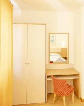 Standard Apart Daire, 2 Yatak Odası, Göl Manzaralı, Zemin Kat