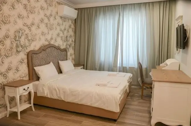 Deluxe Büyük Yataklı Tek Kişilik Oda