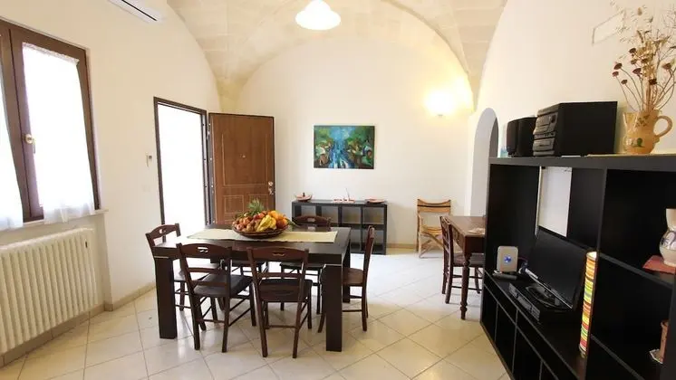 Comfort Apart Daire, 2 Yatak Odası, 2 Banyolu, Bahçeli (Garofano)