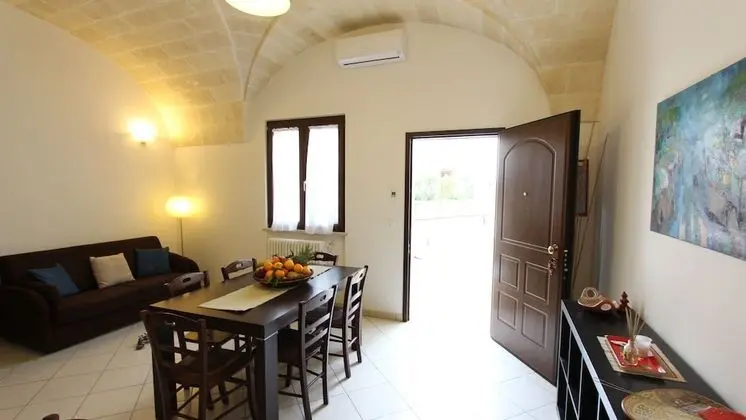 Comfort Apart Daire, 2 Yatak Odası, 2 Banyolu, Bahçeli (Garofano)