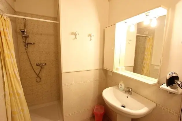Comfort Apart Daire, 2 Yatak Odası, 2 Banyolu, Bahçeli (Garofano)