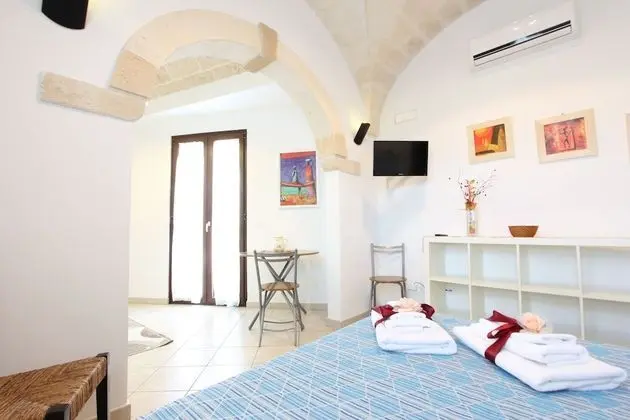 Comfort Stüdyo, 1 Çift Kişilik Yatak, Teras, Bahçeli (Geranio)