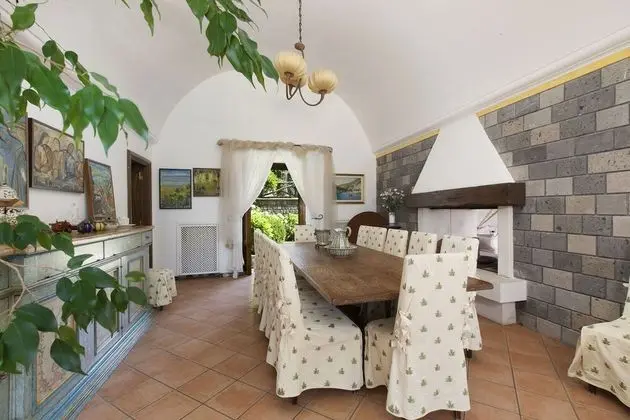 Villa, Birden Çok Yatak Odası (22 people)