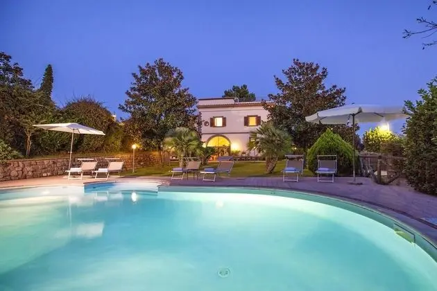 Villa, Sigara İçilebilir