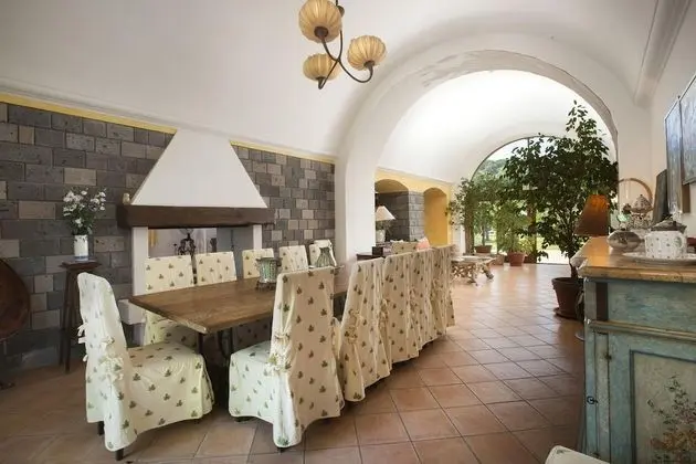 Villa, Sigara İçilebilir