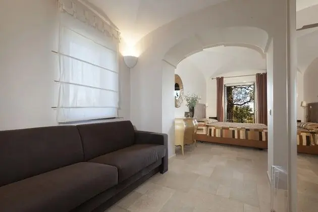 Villa, Sigara İçilebilir