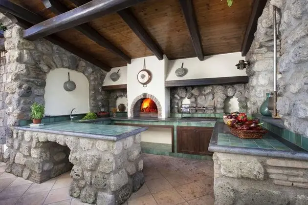 Villa, Sigara İçilebilir