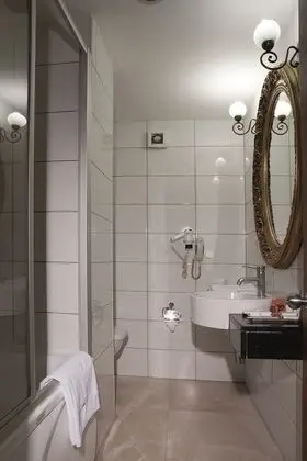 Çift ​​kişilik Standard