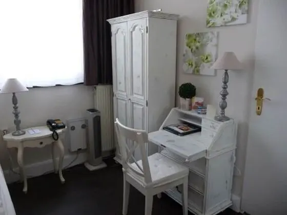 Standard Tek Kişilik Oda (Einzelbett/ Single Bed)