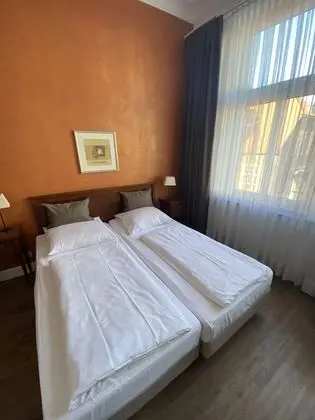 Superior Tek Büyük Yataklı Oda