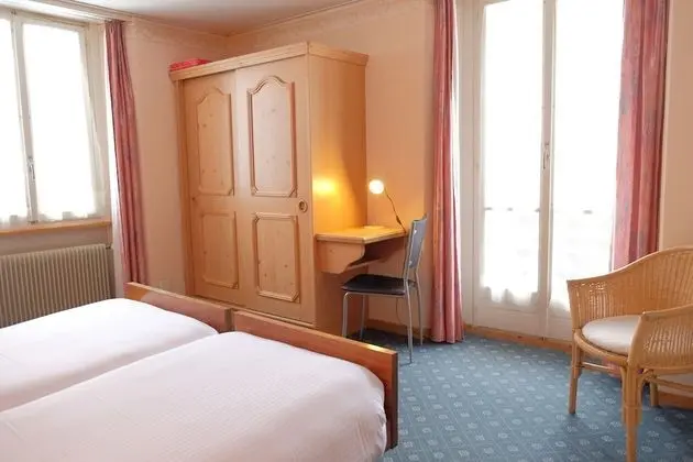 Tek Büyük Yataklı Oda, Balkon