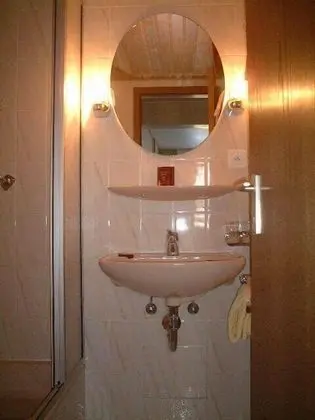 Tek Büyük Yataklı Oda, Balkon