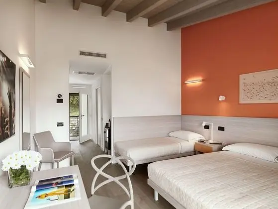 Deluxe Üç Kişilik Oda