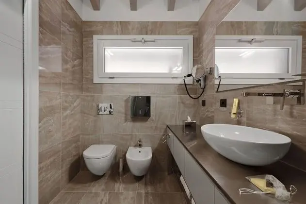 Deluxe Üç Kişilik Oda