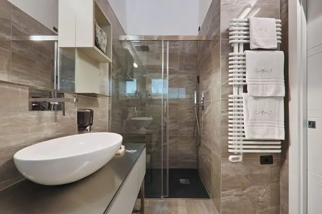 Deluxe Üç Kişilik Oda