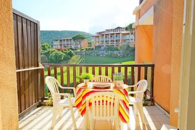 Basic Apart Daire (96la)