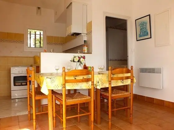 Family Villa (Ronces)