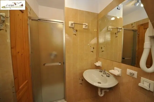 Standard Apart Daire, 2 Yatak Odası, Mutfak