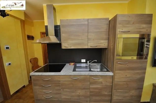 Standard Apart Daire, 2 Yatak Odası, Mutfak