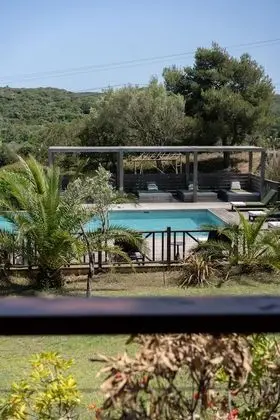 Tek Büyük Yataklı Oda, Bahçe Manzaralı