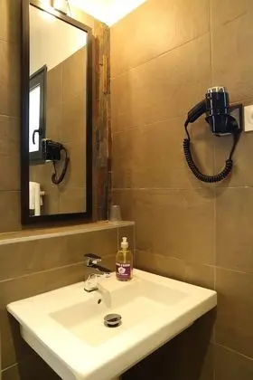 Tek Büyük Yataklı Oda, Bahçe Manzaralı