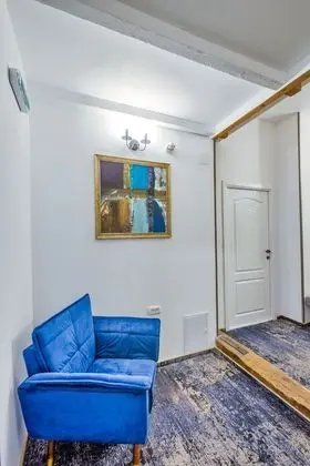 Deluxe Double or Twin Room (Black Church view)
