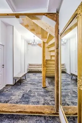 Deluxe Double or Twin Room (Black Church view)
