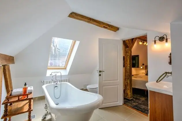 Deluxe Double or Twin Room (Black Church view)