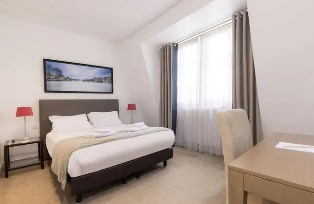 Çatı Katı Süiti (Penthouse), 4 Yatak Odası (Tour Eiffel)