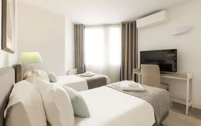 Çatı Katı Süiti (Penthouse), 4 Yatak Odası (Tour Eiffel)