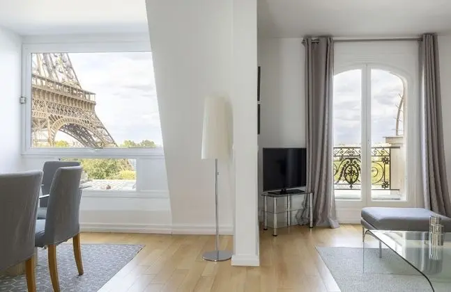 Çatı Katı Süiti (Penthouse), 4 Yatak Odası (Tour Eiffel)