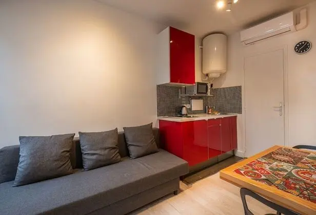 Premium Stüdyo, 1 Büyük (Queen) Boy Yatak ve Çekyat, Sigara İçilmez