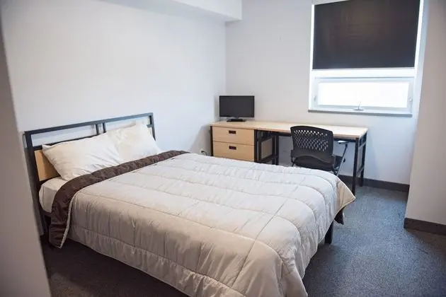 2 Bedroom Suite