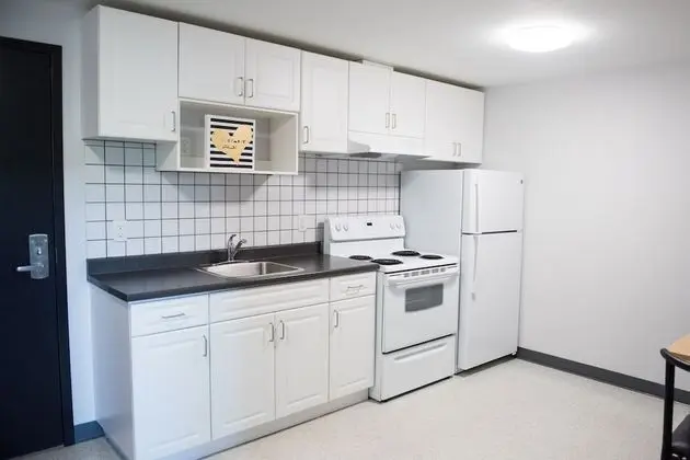 2 Bedroom Suite